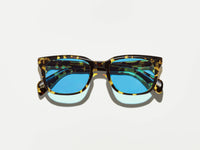 #color_tokyo tortoise | Die SHIDDOCK SUN in Tokyo Tortoise mit Celebrity Blue getönten Gläsern