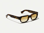 Die SHTUP SUN in Tortoise mit Chestnut Fade getönten Gläsern