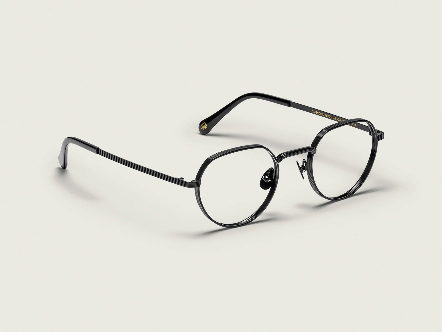 The SMENDRIK in Black