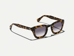 O TELENA em Tortoise/Black com lentes tintadas American Grey Fade