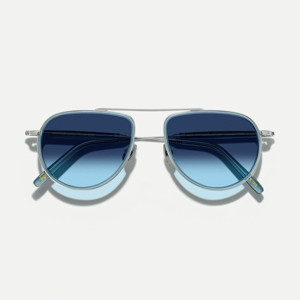 #color_light blue | The TRAIF SUN in Light Blue with Denim Blue Tinted Lenses