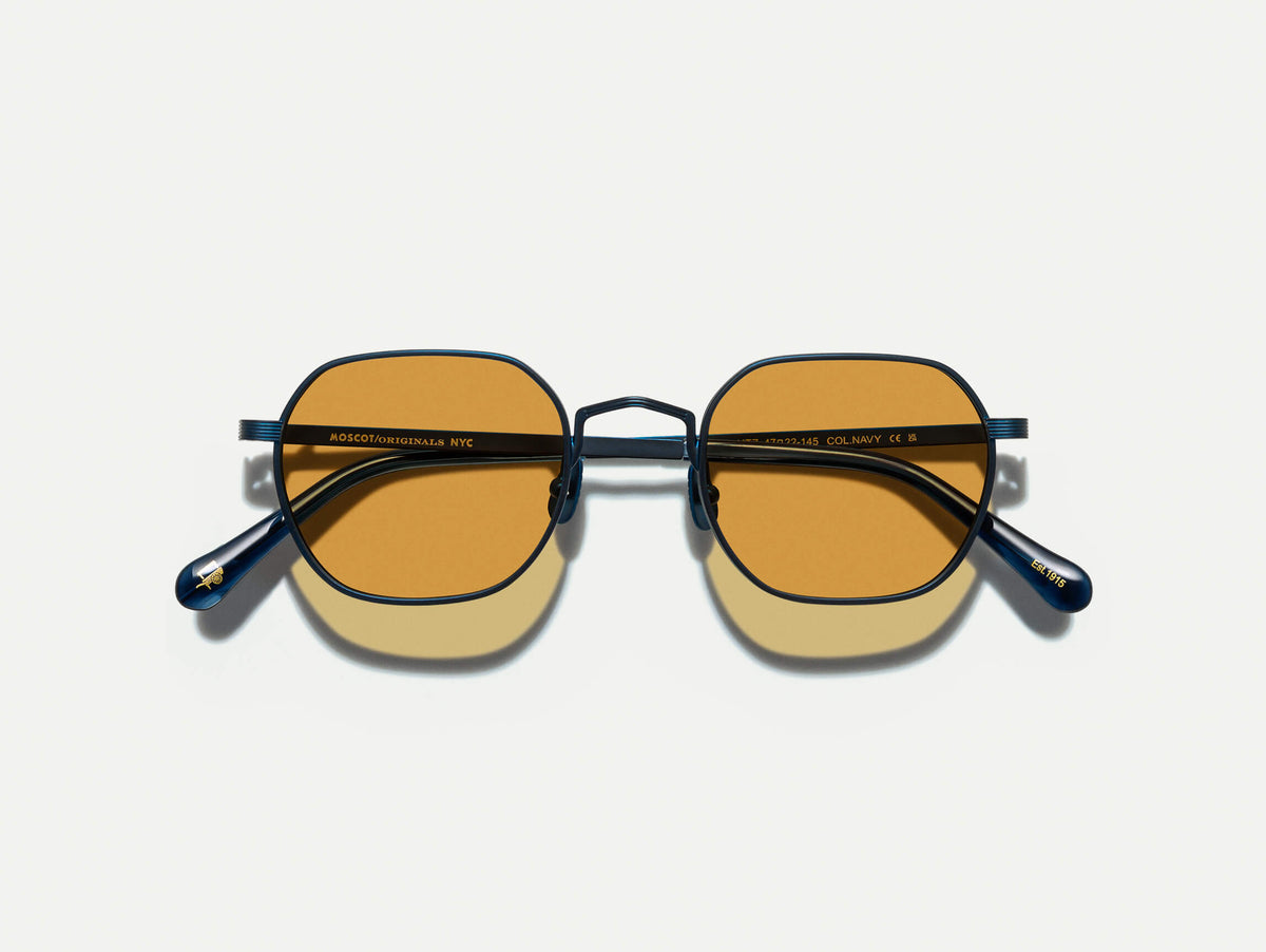 #color_gold | The UTZ SUN in Gold with Blue Tinted Lenses