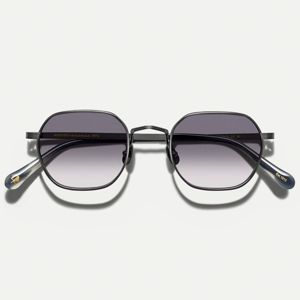#color_pewter | The UTZ SUN in Pewter with American Grey Fade Tinted Lenses