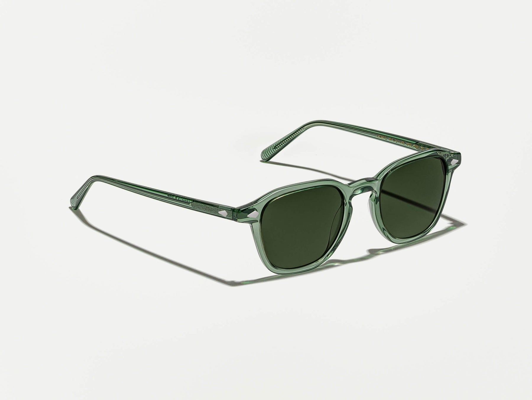 The VANTZ SUN in Pine with G-15 Glass Lenses