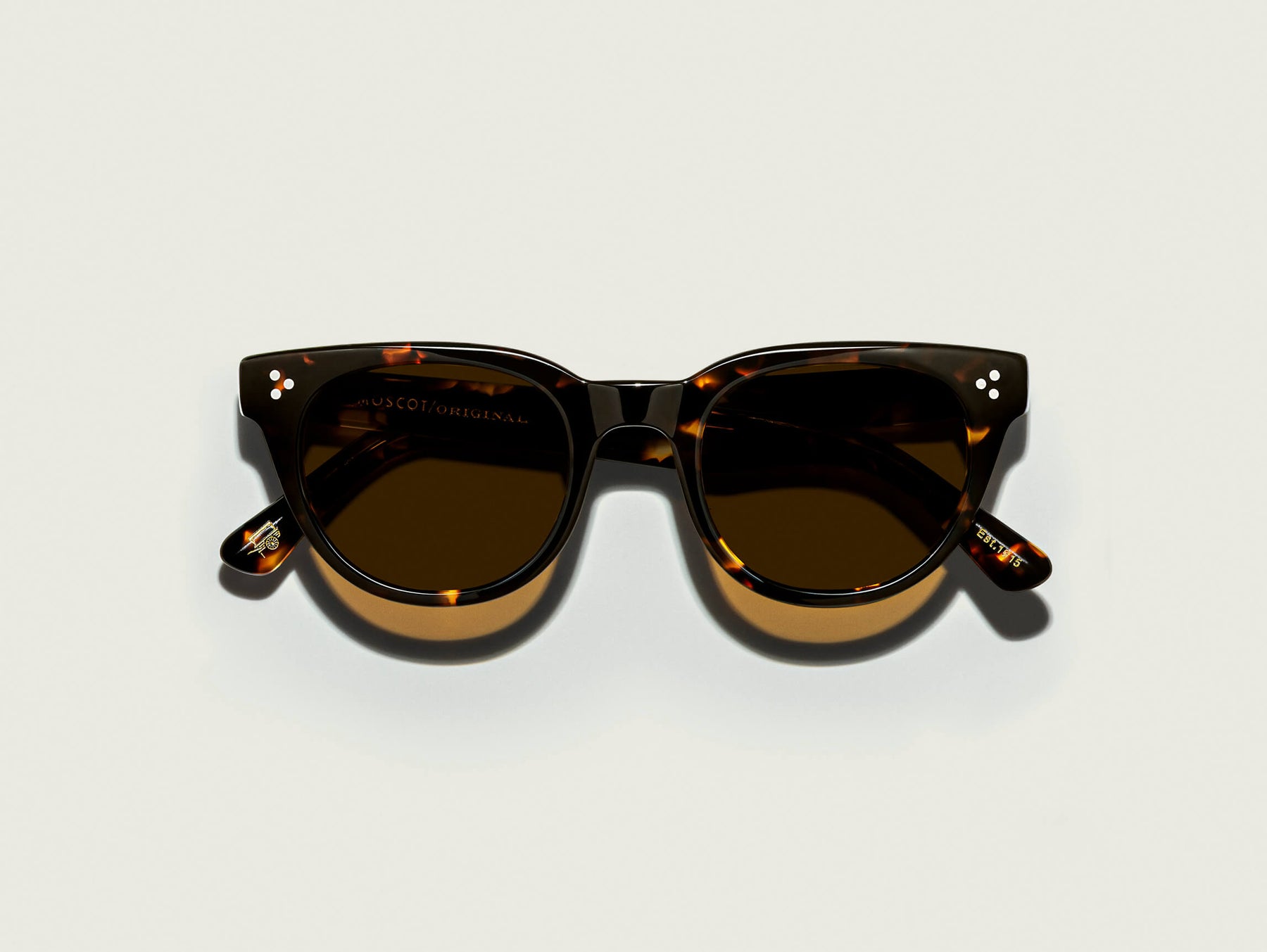 The VILDA SUN in Tortoise with Cosmitan Brown Glass Lenses