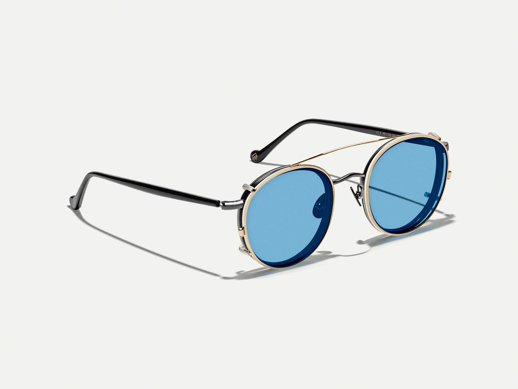 The ZEV CLIP  in Gold with Celebrity Blue Tinted Lenses