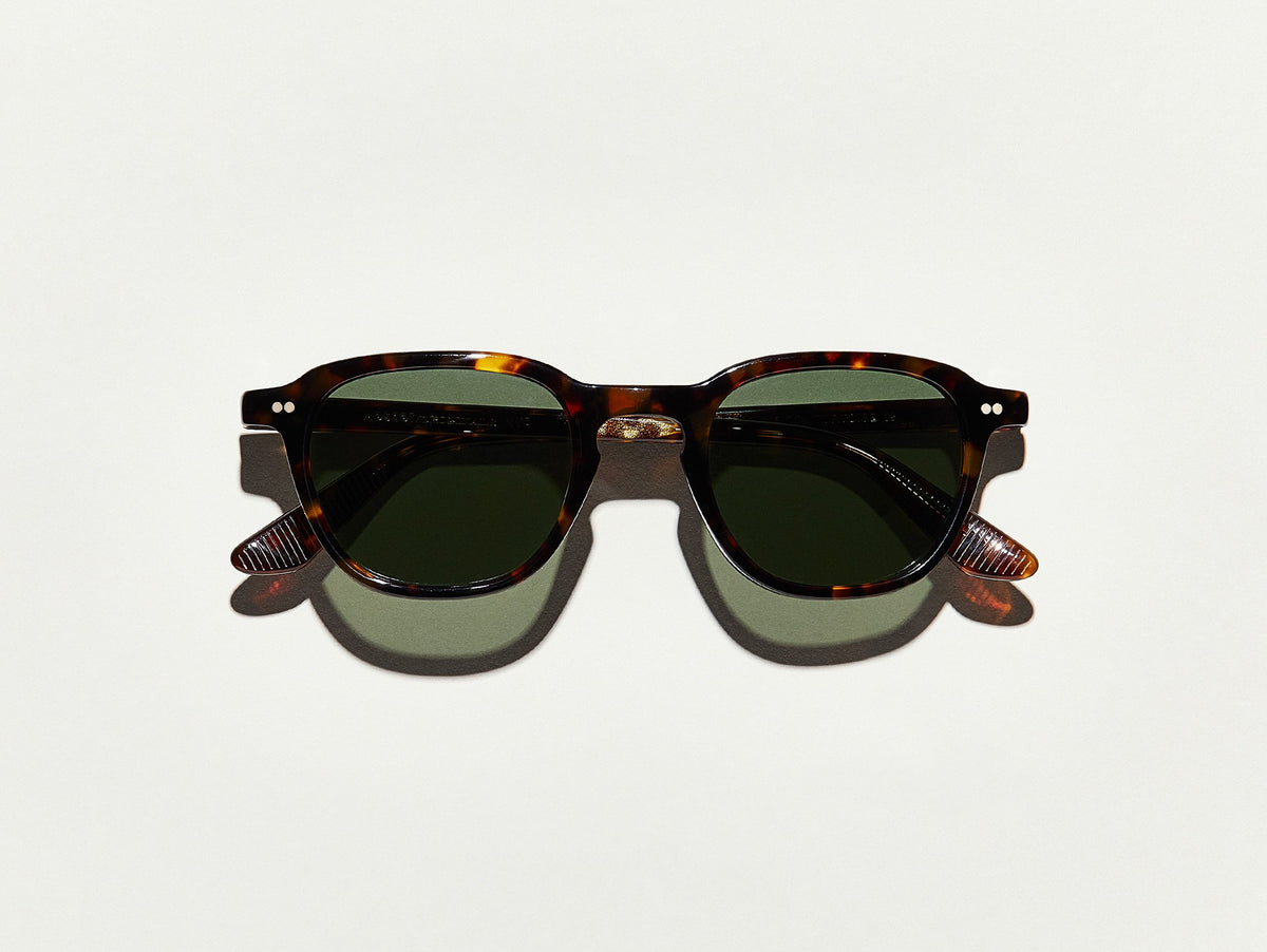Die BILLIK SUN in Tortoise mit G-15-Glaslinsen