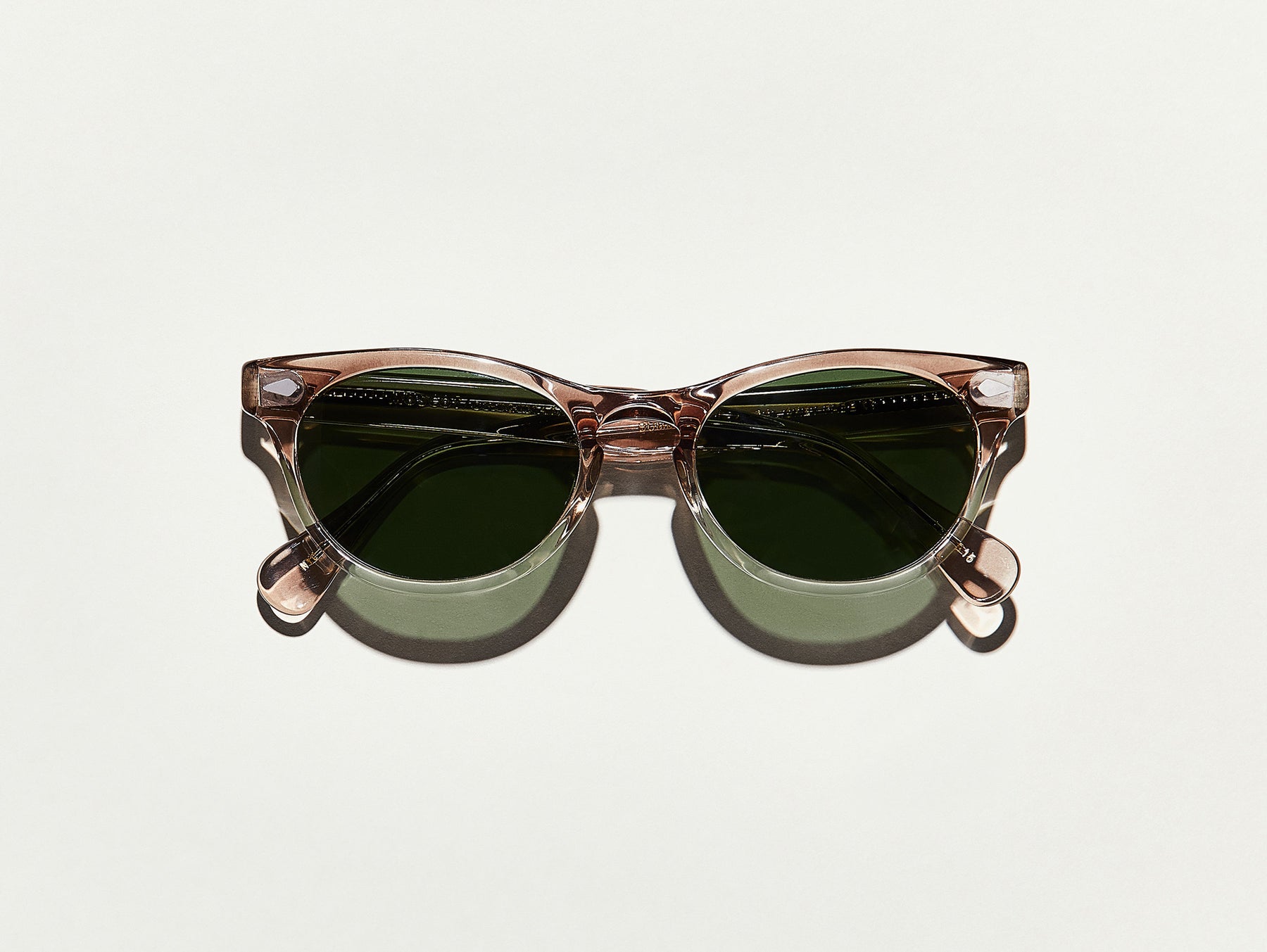 The BUMMI SUN in Grey Fade with G-15 Glass Lenses