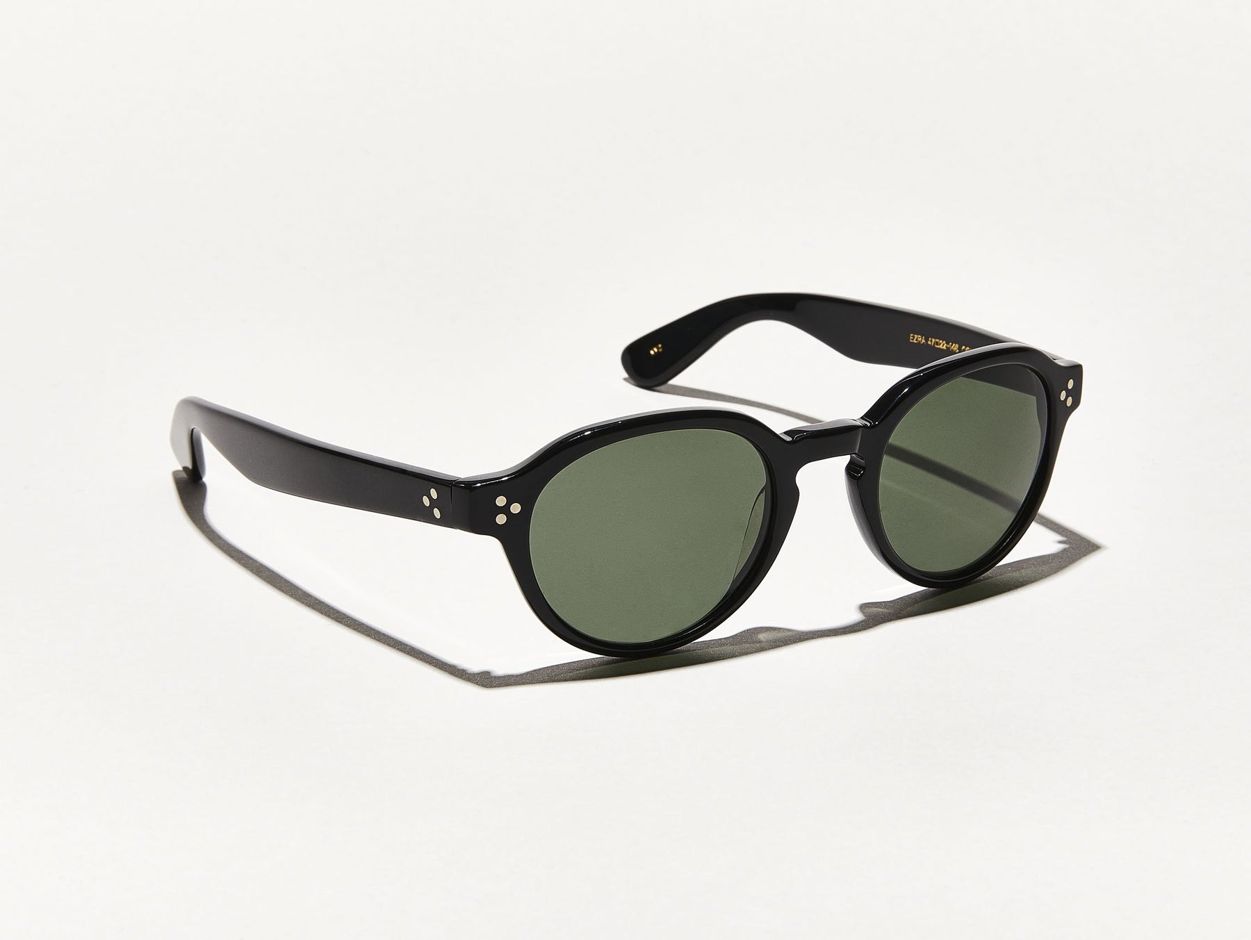 The EZRA SUN in Black with G-15 Glass Lenses