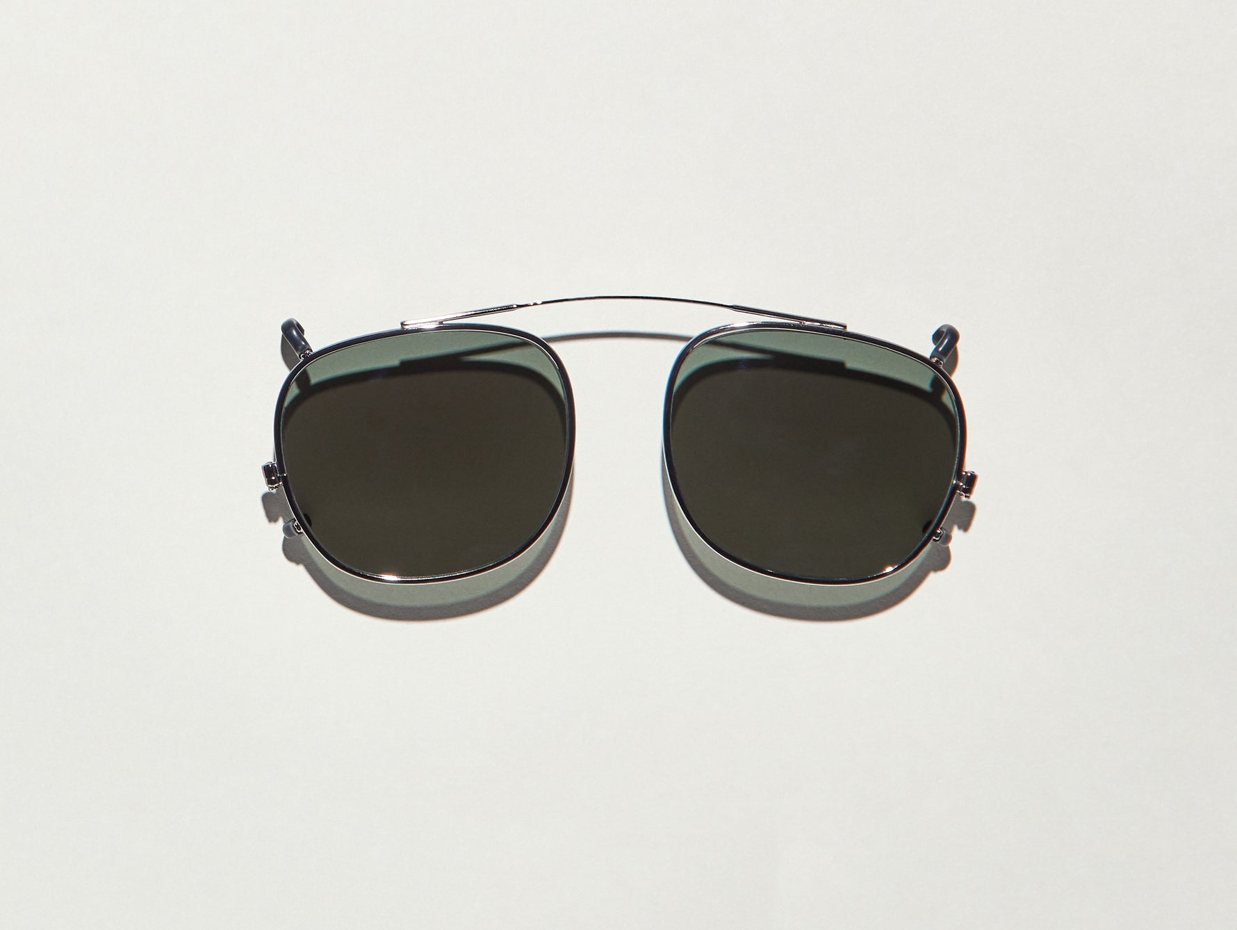 #color_pewter | The GELT CLIP in Pewter with G-15 Lenses