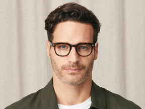 Model is wearing The GELT in size 49 in Tortoise