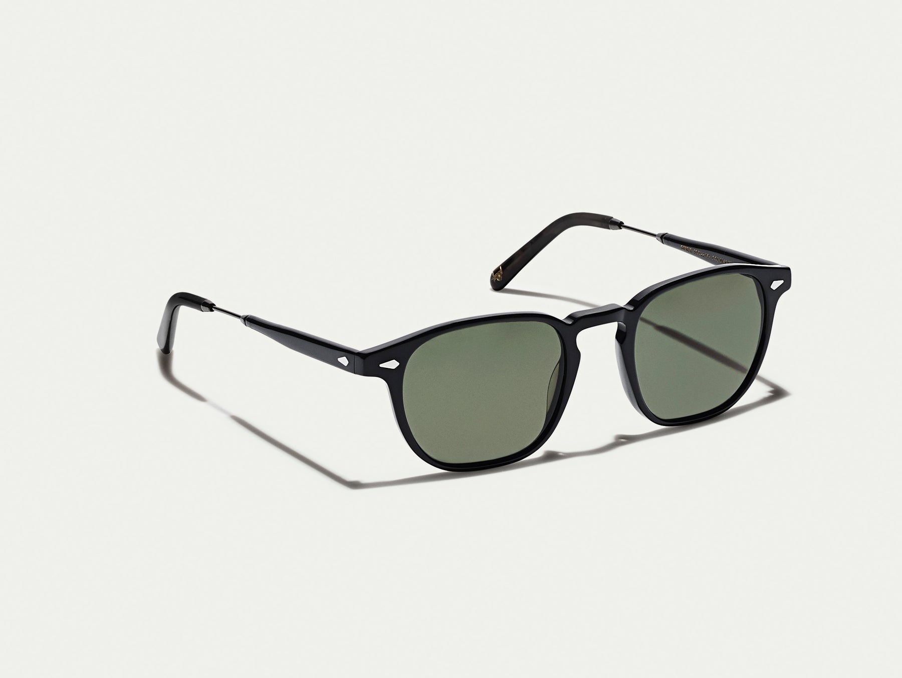 The GENUG SUN in Black/Pewter with G-15 Glass Lenses