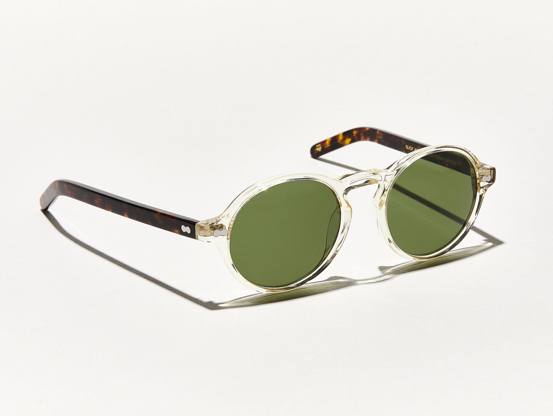 The GLICK SUN in Flesh/Tortoise with Calibar Green Glass Lenses
