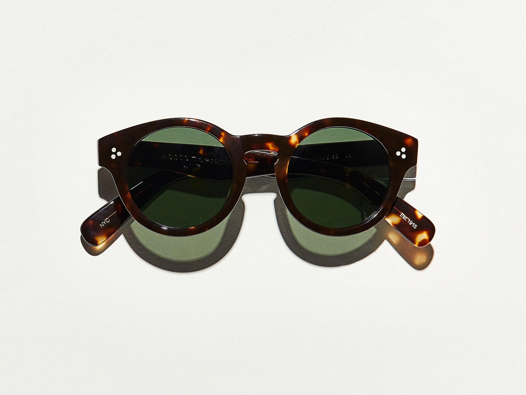 The GRUNYA SUN in Tortoise with G-15 Glass Lenses