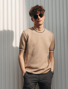 Model is wearing The JACOB SUN in Gunmetal in size 55 with G-15 Glass Lenses