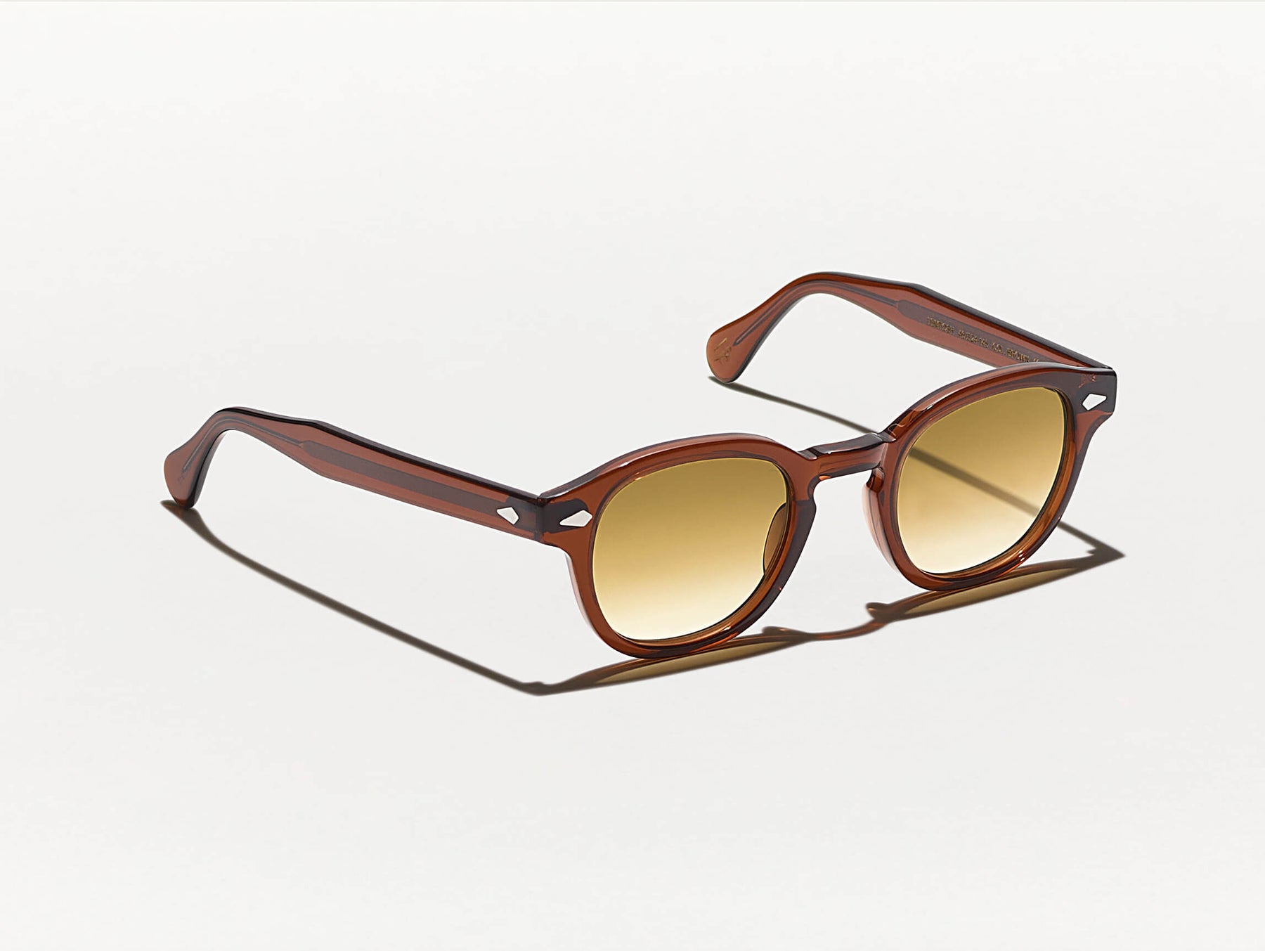 The LEMTOSH in Brown with Chestnut Fade Tinted Lenses