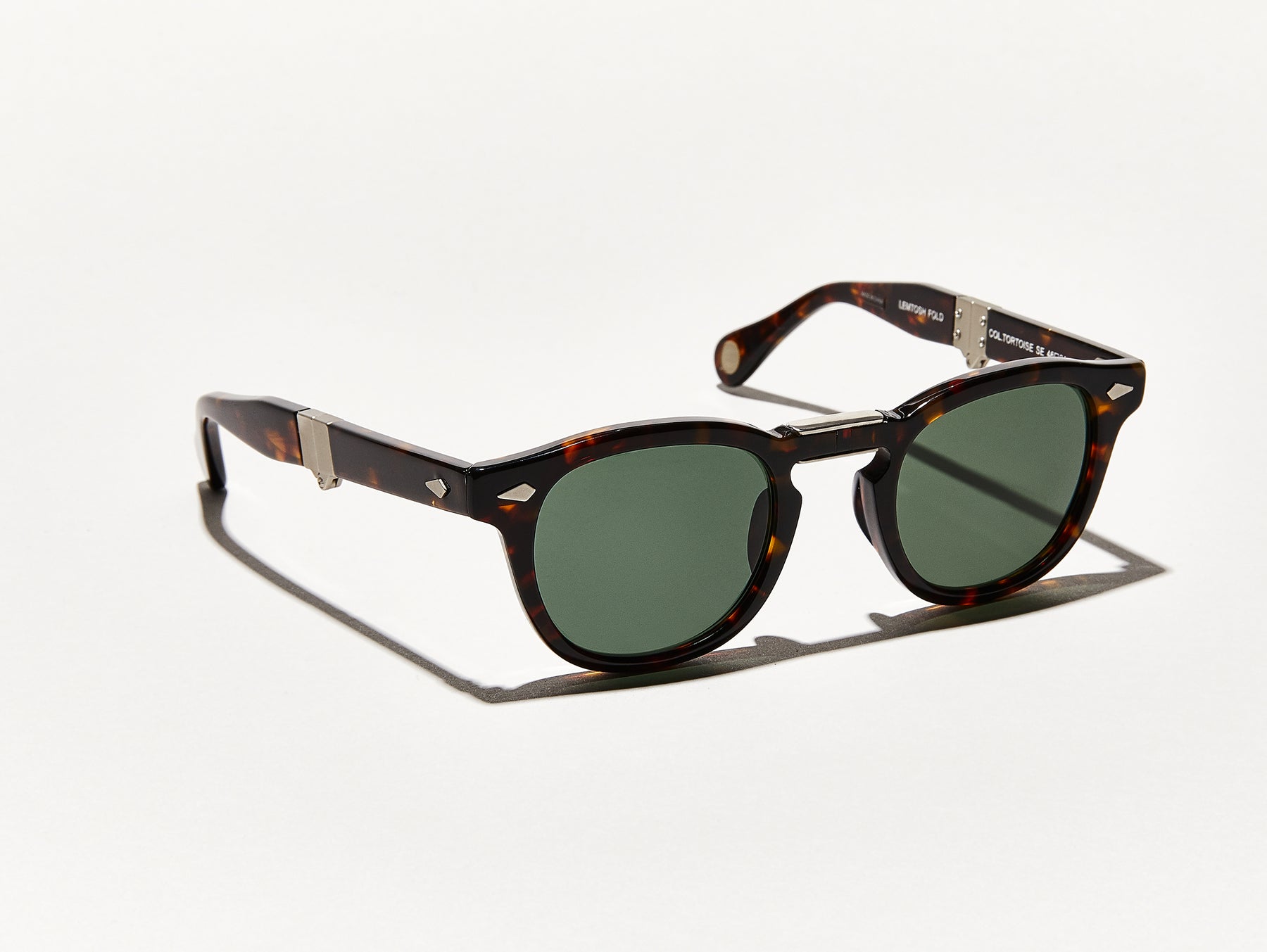 The LEMTOSH FOLD with Step Down Nose Pads in Tortoise