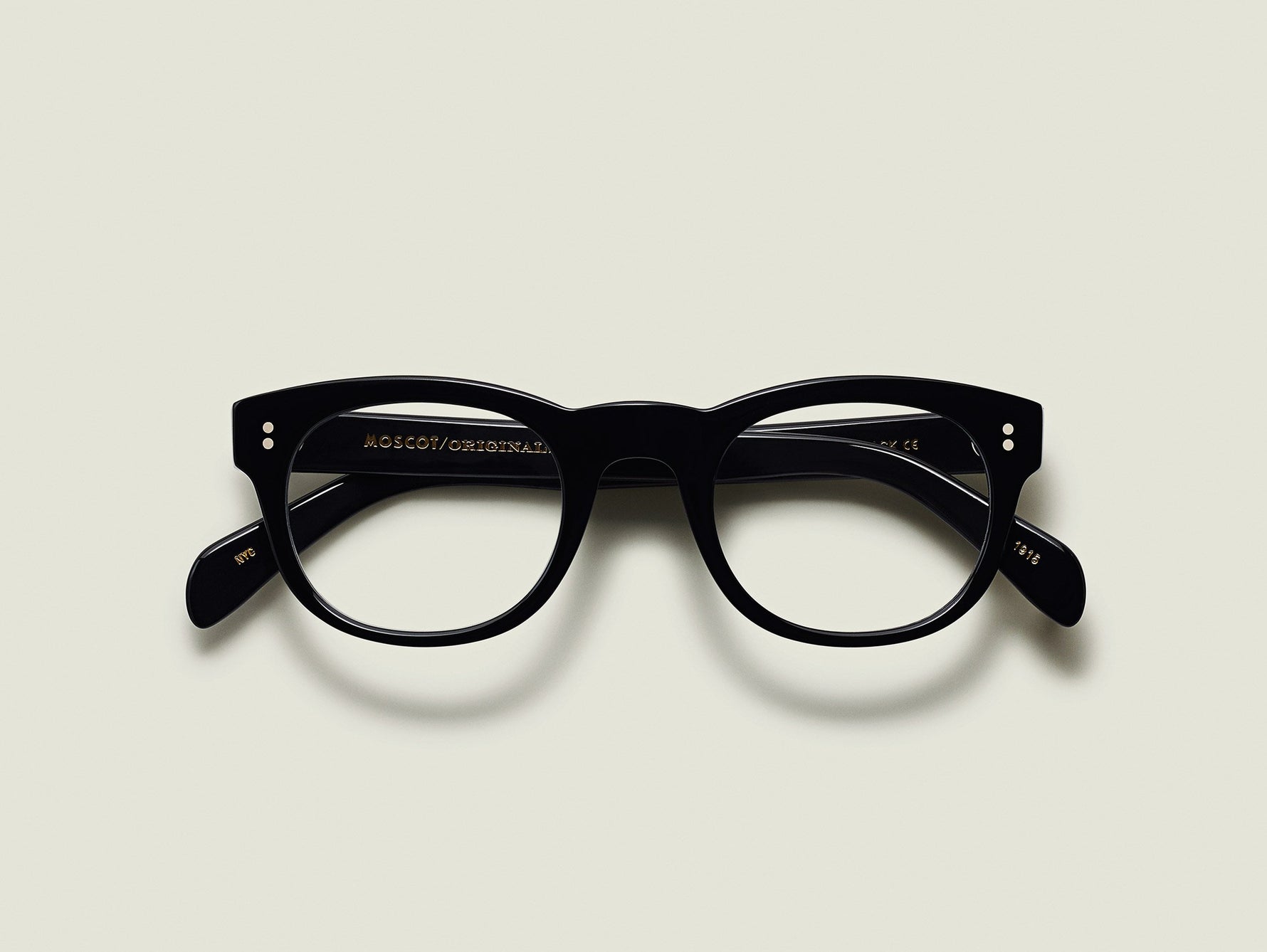 #color_black | The MENSCH in Black