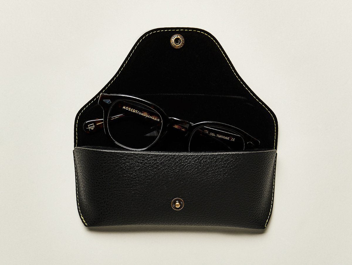 The MOSCOT ORIGINALS CASE