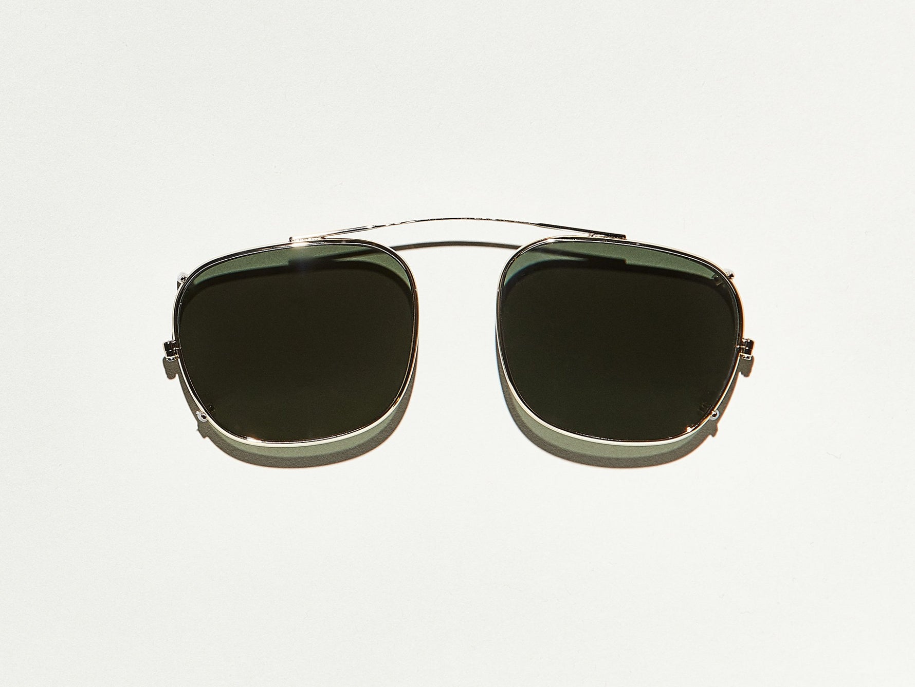 #color_gold | The SCHLEP CLIP in Gold with G-15 Lenses