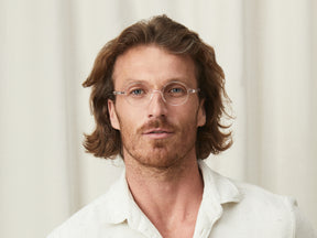 Model is wearing The SIDNEY in size 45 in Blush