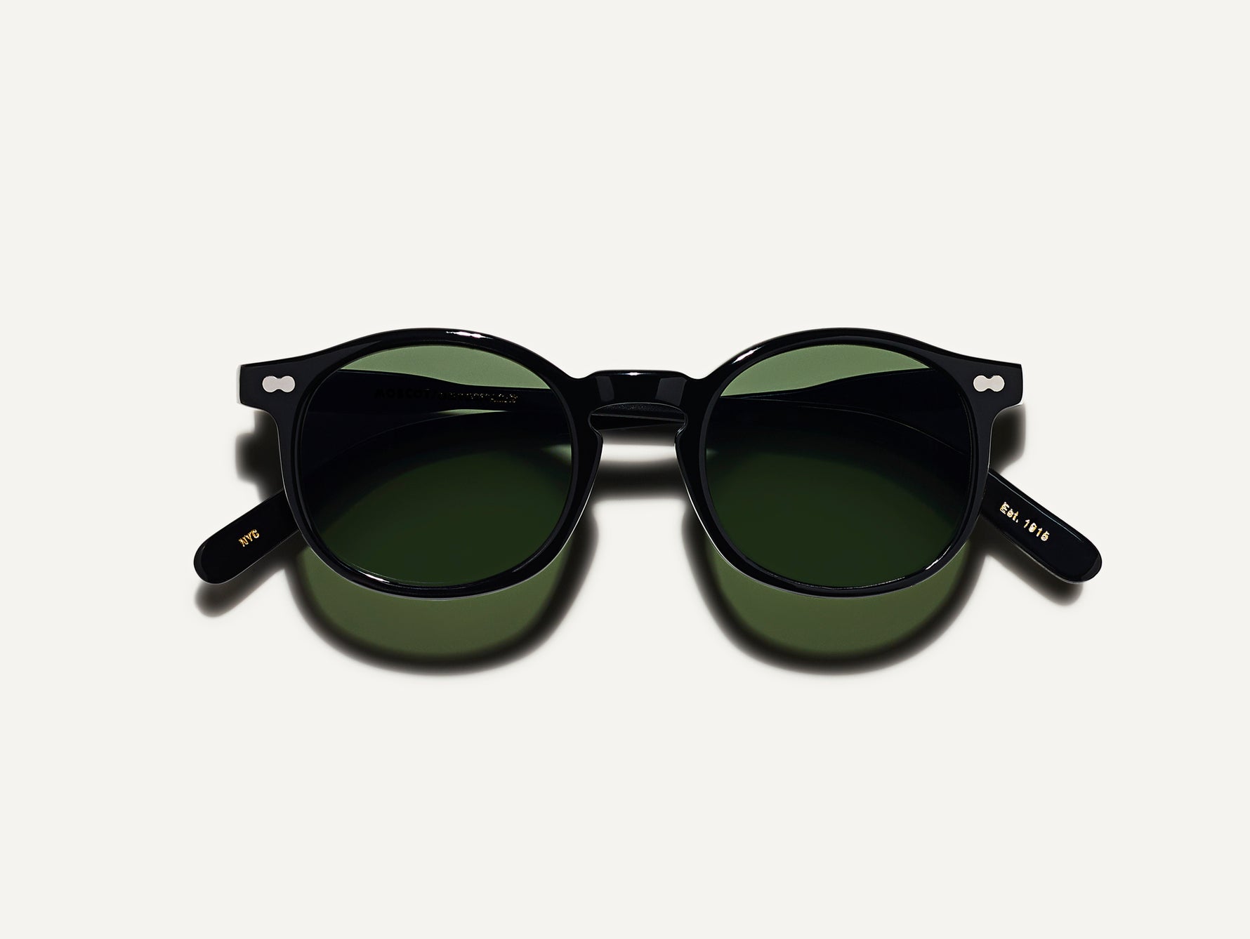 #color_black | The VELVYL SUN in Black with G-15 Glass Lenses