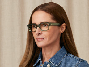 Model is wearing The ZOGAN in size 48 in Pine